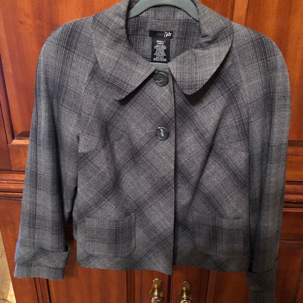 Adorable suit top small
